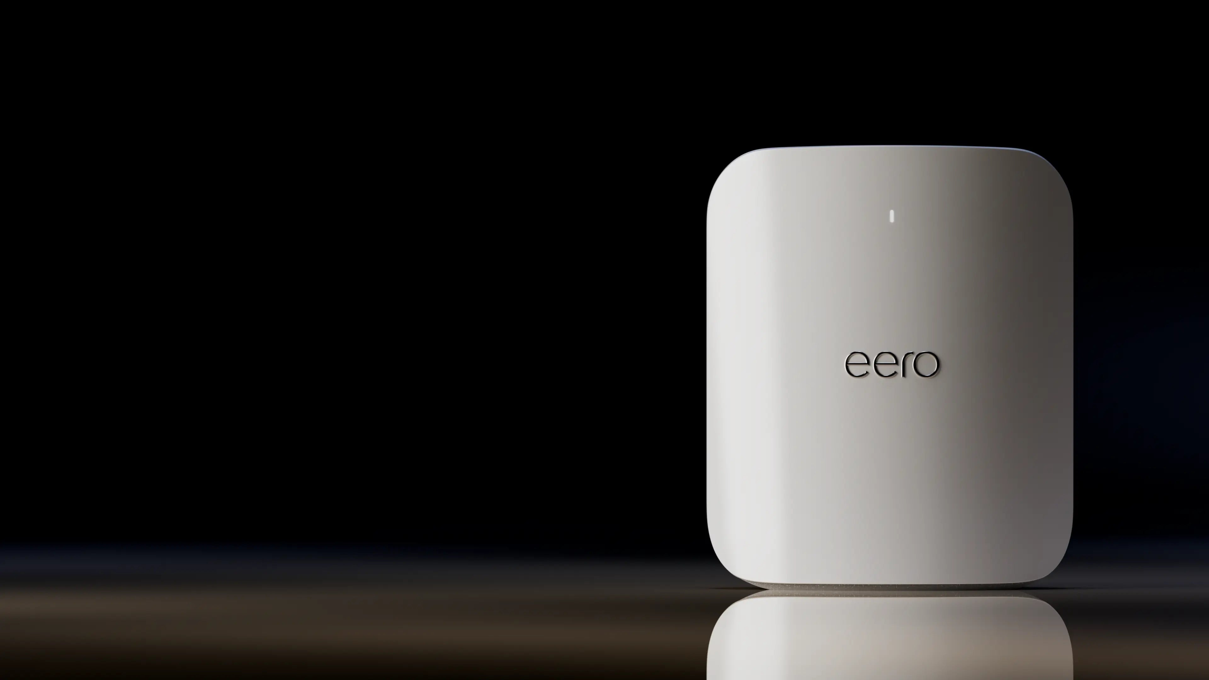 eero Max 7 Wi-Fi 7 Mesh System, 3-Pack